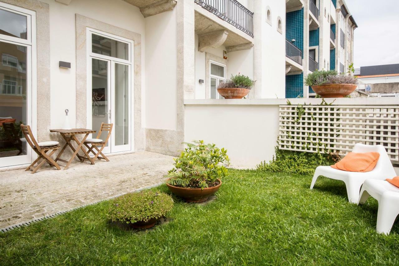 Invicta Courtyard Apartman Porto Kültér fotó